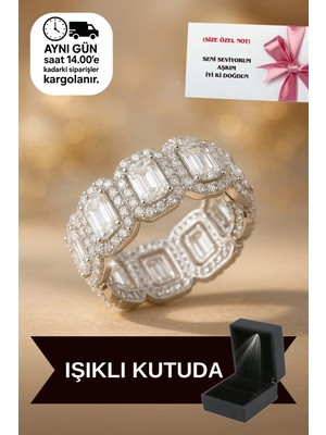 Carat Stone Işıklı Kutuda Baget Tamtur Yüzük (925 Ayar Gerçek Gümüş Yüzük)