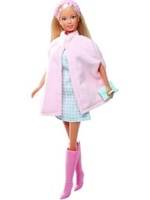 105733678, Steffi Cape Fashion, Steffi Bir Elbise ve Pelerin Giyiyor, Bot, Saç Bandı ve Özel Tasarım Çantası, 29 cm