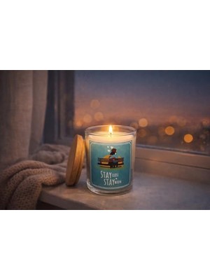 Candle – Stay Close Stay Warm Çiftlere Özel Hediye Seti, Ahşap Kapaklı Kokulu Mum, French Press ve 2 Seramik Kahve Kupası, Sevgililer Günü, Düğün & Ev Hediyesi