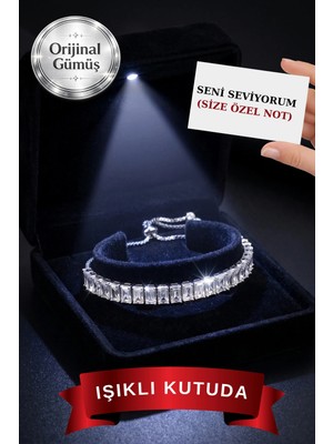 Carat Stone Pırlanta Işıltılı 925 Ayar Gümüş Işıklı Kutuda Su Yolu Baget Kadın Bileklik