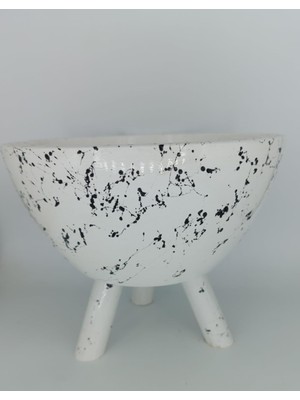 Ayaklı Dekoratif Beton Saksı 20X16 cm (Beyaz Siyah) / Ahşap Ayaklı Beton Saksı