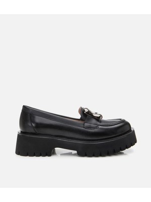 Hotiç Kadın Siyah Tokalı Günlük Loafer