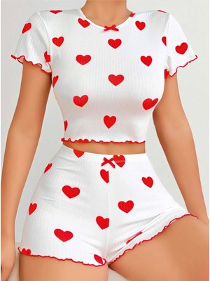MOTTO10 Butik Kadın Beyaz Kırmızı Kalp Desenli Şortlu Gecelik Takım 5023