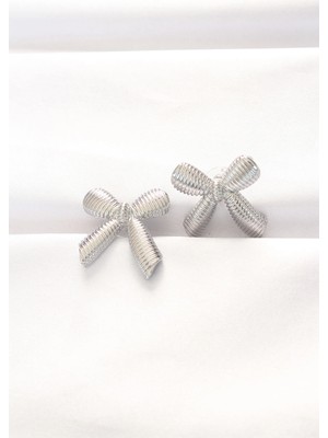 Lux Store Pirinç Gümüş Renk Fiyonk Küpe