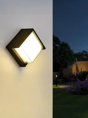 Astraltech Ucuz Geldi Modern LED Duvar Aplik, 15W, 1500 Lümen, 3200K, Gün Işığı, IP44, Siyah, Modern Tasarım L