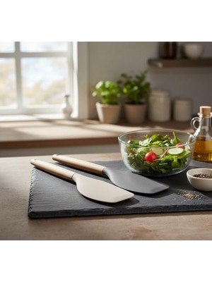 Bambu Saplı Silikon Dar Sıyırma Spatulası, Bambu Uzun Silikon Dar Spatula 27CM 3 Renk Seçenekli (Krem)