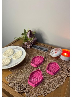 Cupcake Kurabiye Kalıbı Seti - Set 1 - Hamur Şekillendirici - Şeker Hamuru Kalıp- 3 Adet