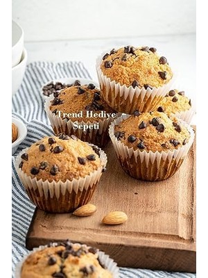 Takribi 200 Adet Büyük Boy Beyaz Muffin Kek Kalıbı, Cupcake Kağıdı, Browine Kalıbı 50X40 mm