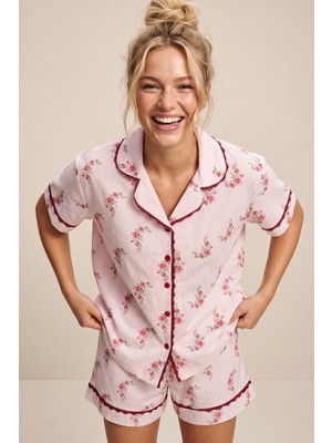 Siyah İnci Ince Soft Örme Düğmeli Dantel Biyeli Şortlu Pijama Takımı 8062