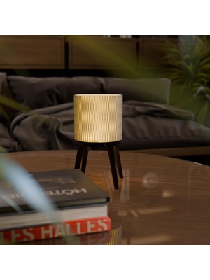 Meks Deco Fabrica Latte Tripod Masa Lambası – Iskandinav Tasarım Renk Geçişli Abajur | Yatak Odas