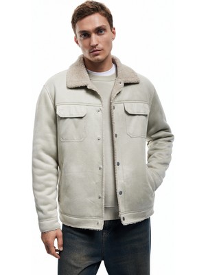 Koton Kapaklı Cepli Çıtçıt Düğme Detaylı Slim Fit Içi Peluş Yaka Suni Süet Ceket