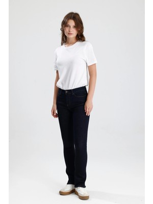 #kadınpantolon Koyu Indigo Denim MONICA24 Boot Cut Kesim Yumuşak Doğal His Veren Kadın Jean Pantolon