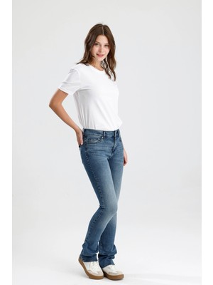 #kadınjean Vintage Renkte Indigo Denim MONICA24 Boot Cut Yumuşak Doğal His Veren Kadın Jean Pantolon