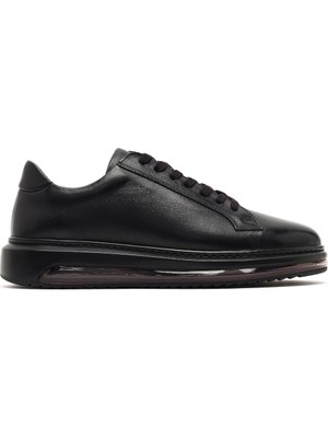 Derimod Erkek Siyah Bağcıklı Kalın Tabanlı Deri Sneaker WM660002DV