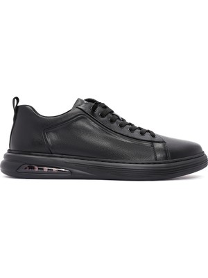 Derimod Erkek Siyah Bağcıklı Deri Sneaker WM680011DV