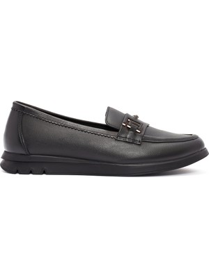 Derimod Kadın Siyah Toka Detaylı Deri Comfort Loafer AF170002DV