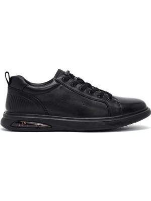Derimod Erkek Siyah Bağcıklı Deri Sneaker WM680003DV