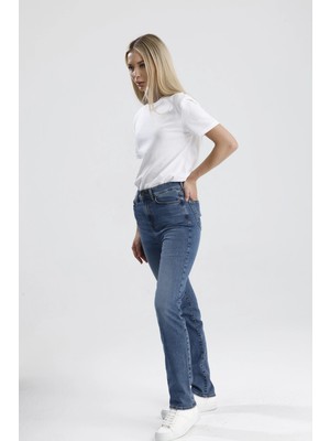 Yeni Sezon NATALY36 Yüksek Bel Düz Kesim Eskitilmiş Orta Koyulukta Indigo Denim Kadın Jean Pantolon