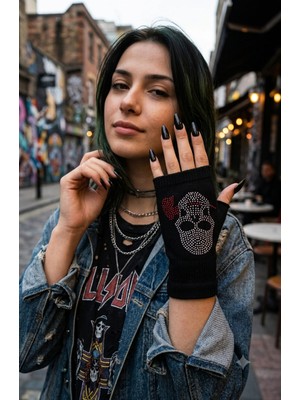 Kadın Siyah Taşlı Parmaksız Eldiven Y2K Gothic Kesik Parmak Örme Eldiven