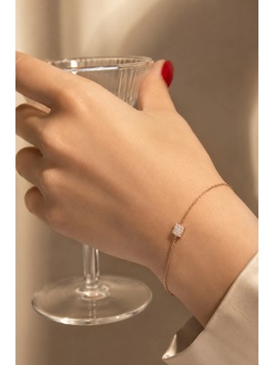 Argentum Concept 925 Ayar Gümüş Rose Zirkon Taşlı Kare Bileklik - B050301