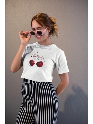 İlk El Grup Kadın Özel Baskılı Modern Fit %100 Pamuk Bisiklet Yaka T-Shirt