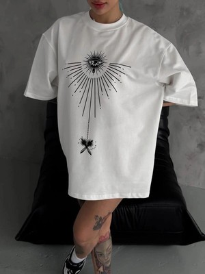 İlk El Grup Kadın Bisiklet Yaka Baskılı Oversize  Kısa Kol T-Shirt - Beyaz