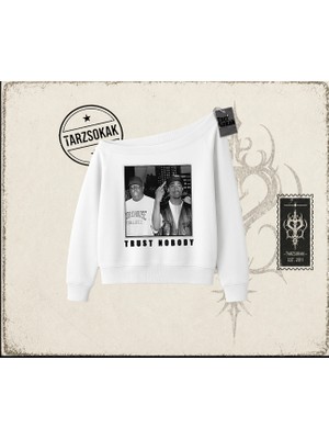 Tarzsokak Unisex Trust Nobody Kadın Kayık Yaka Sweatshirt Beyaz