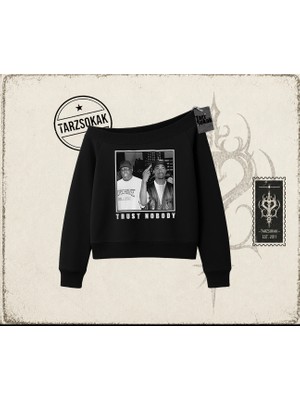 Tarzsokak Unisex Trust Nobody Kadın Kayık Yaka Sweatshirt Beyaz
