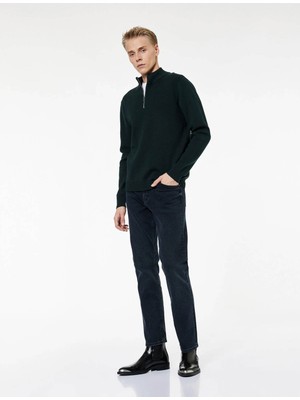 Koton  Straight Fit Mark Koyu Indigo Erkek Jean Pantolon 7WAM40029ND