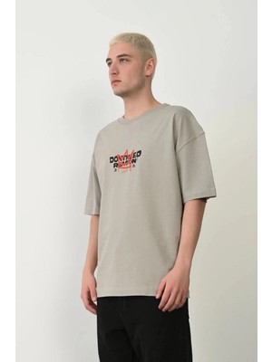 İlk El Grup Erkek Baskılı T-Shirt Kısa Kol Bisiklet Yaka Rahat Kalıp Tişört  - Boyalı Gri