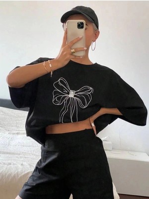 İlk El Grup Kadın Fiyonk Baskılı T-Shirt Kısa Kol Bisiklet Yaka Oversize Tişört - Siyah