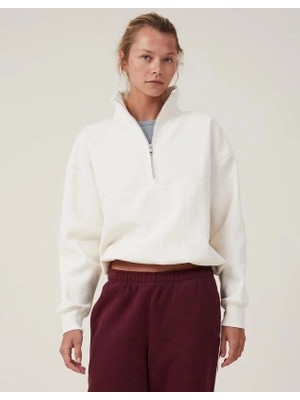 İlk El Grup Kadın 3 Iplik Pamuklu Oversize Yarım Fermuarlı Yakalı Basic Sweatshirt - Beyaz