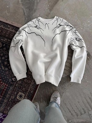 İlk El Grup Kadın 3 Iplik Pamuklu Yıldırım Baskılı Bisiklet Yaka Sweatshirt - Beyaz