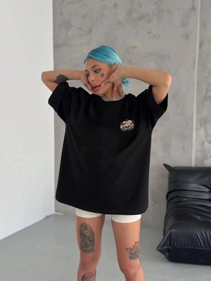 İlk El Grup Kadın Baskılı T-Shirt Kısa Kol Bisiklet Yaka Oversize Rahat Kalıp Günlük Tişört   - Siyah