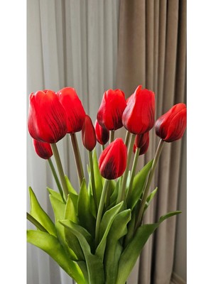 Omelas Yapay Çiçek Islak Lale Demet Islak Dokulu Kaliteli Kırmızı 45 Cm. 7 Dallı. ( 4 Çiçek 3 Tomurcuk)