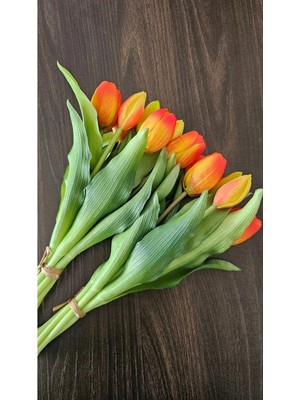 Omelas Yapay Çiçek Islak Lale Turuncu 30 Cm. Islak Dokulu Turuncu Lale 7 Dallı. ( 4 Çiçek 3 Tomurcuk)