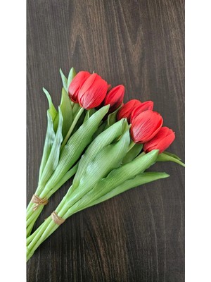 Omelas Yapay Çiçek Islak Lale Kırmızı 30 Cm. Islak Dokulu Kırmızı Lale 7 Dallı. ( 4 Çiçek 3 Tomurcuk)