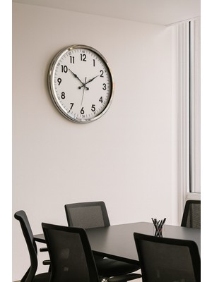 KSB Store Sade ve Şık Krom 52 cm Metal Dekoratif Duvar Saati