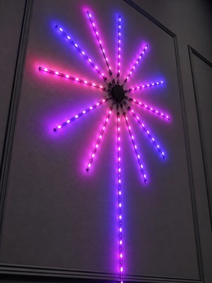 Eco Port Dekoratif Rgb Fireworks LED Duvar Işığı Çok Renkli Telefon Kontrollü LED Aydınlatma