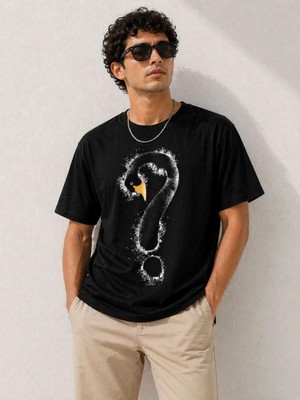 İlk El Grup Erkek Kuğu Figürlü Soru Işareti Baskılı Tişört Kısa Kol T-Shirt - Siyah