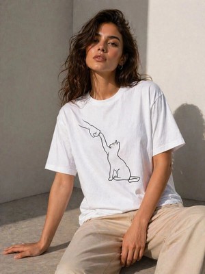 İlk El Grup Kadın Minimal Kedi Çizim Baskılı Tişört Kısa Kol Yazlık T-Shirt - Beyaz