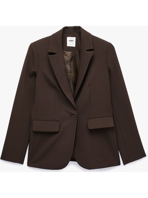 Koton Geniş Yaka Cep Detaylı Düğmeli Blazer Ceket