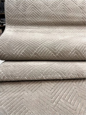 Merinos Rölyef Aden Gri Kaymaz Taban Kesme Halı Yolluk