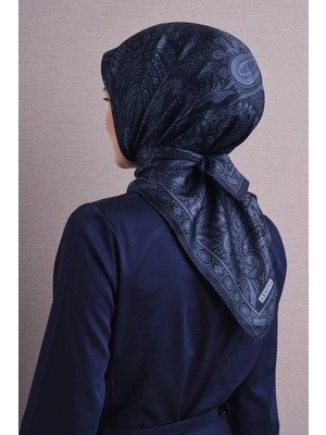 Armine Saf Ipek Sura Eşarp 9640D 80