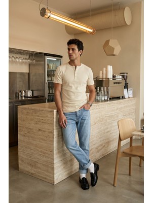 Livio Ferri Liiri %100 Pamuk Premium Fitilli Henley Yaka Yarım Düğmeli Erkek Tişört Regular Fit Basic Yazlık Tişört