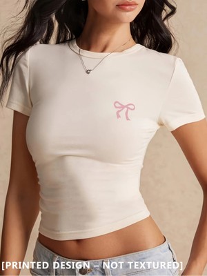 Nevermind Kadın Crop Baby Tee Fiyonk Baskılı Dar Kesim Y2K Estetik %100 Pamuk Basic Tişört