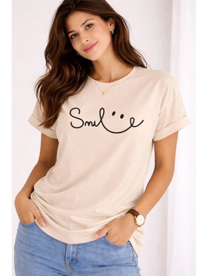 Nevermind Unisex Tişört Smile Baskılı Basic Oversize Günlük Rahat %100