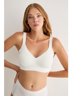 Best Model Büyük Beden C Cup Balensiz Çıkarılabilir Pedli Toparlayıcı Dikişsiz Lazer Sütyen 2224