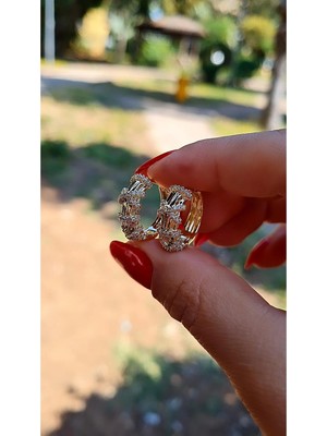 CM Jewelry 14K Altın Rengi Baget Taş Detaylı Halka Küpe