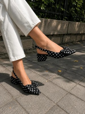 Asmi Shoes Kadın Mina Siyah Saten Puantiyeli Fiyonk Detaylı Arkası Açık 4 cm Topuklu Ayakkabı